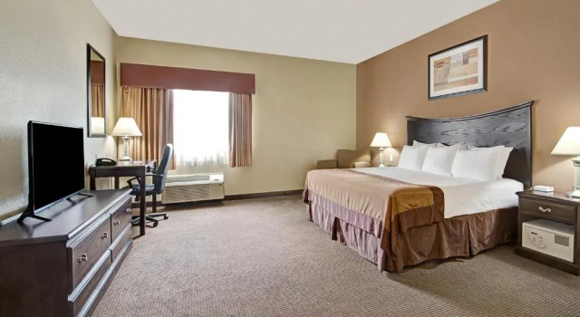 Номер Standard Best Western Decatur Inn