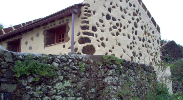 Property With 2 Bedrooms in Isora, With Wonderful Mountain View and Fu, Book Hotel 3-stjernede hoteller i Isora, 3*