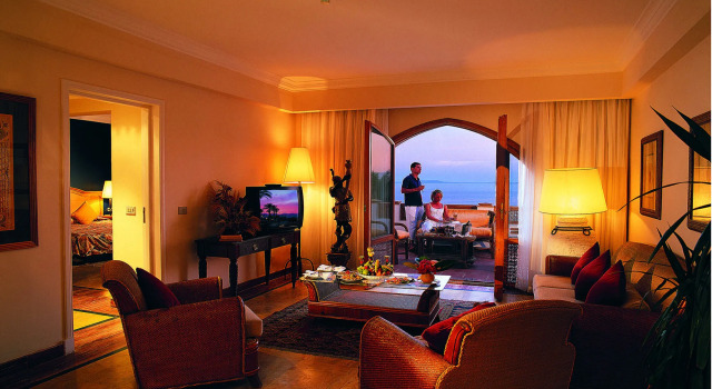 Reef Oasis Beach Resort