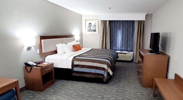 Двухместный номер Superior Spark By Hilton Tupelo