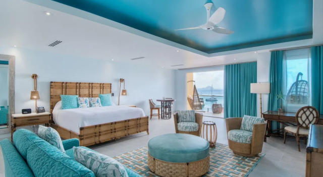 Двухместный люкс с балконом и oceanfront Cane Garden Bay Beach Hotel