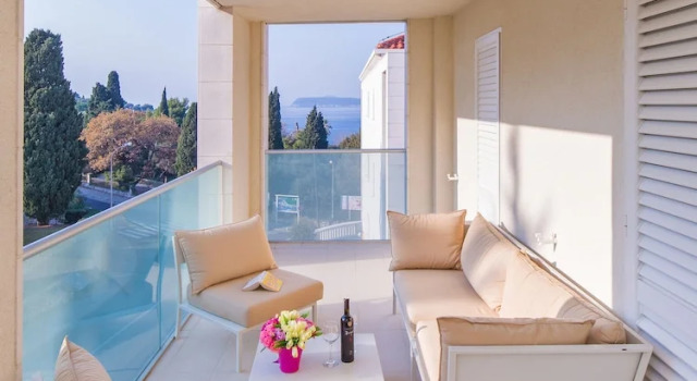 Апартаменты Deluxe с 3 комнатами с балконом и с частичным видом на море Dubrovnik Luxury Residence - L’Orangerie