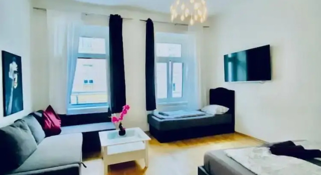 2BR Apartment Close to Stadthalle, Varaa Huoneisto Wien Itävalta