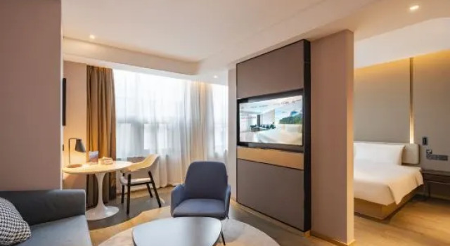 Люкс с видом на сад Atour Hotel Shanghai Pujiang