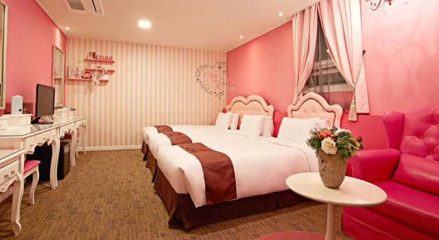 Люкс Hotel Skypark Myeongdong Iii