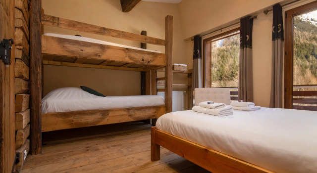 Chalet Glacier in Argenti re Chamonix, Забронировать Шале Виллы Овернь-Рона-Альпы, Вилла