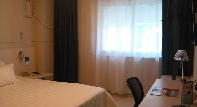 Номер Business Jinjiang Inn Baotou Train Station Banch