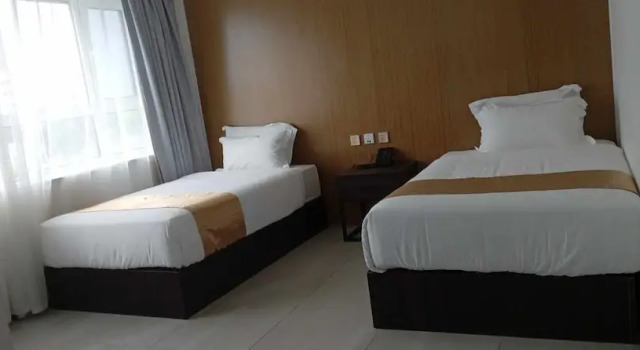 Tauese Seaview Hotel, Rezervovat Hotel Business hotely v Apia-Fagali, 4* 5*