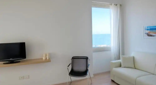 Resort Bufi Private Beach, Book Resort Hotels in Molfetta with Breakfast, Breakfasts
