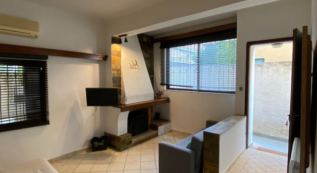 Коттедж Cozy Home in Cholargos