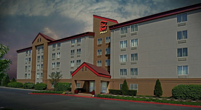 Номер Business Red Roof Inn PLUS Long Island - Garden City