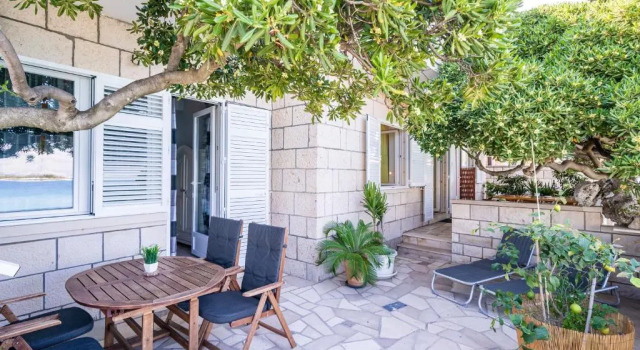 Студия Apartments Nikolina