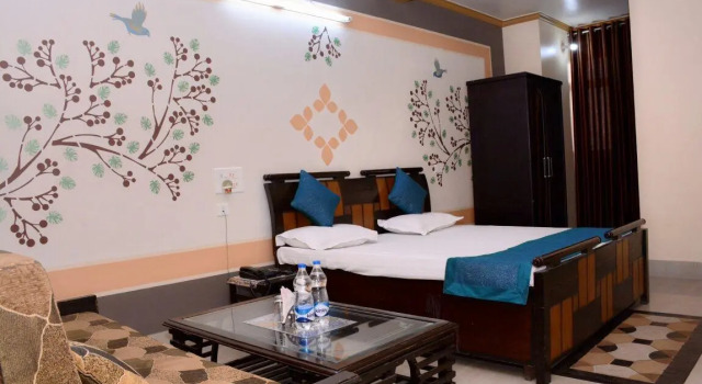 Narang Hotel, Забронировать Отель Отели штата Раджастхана с парковкой, Парковка