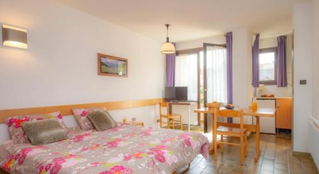 Residence Routes du Monde ATC Bagneres de Bigorre, Забронировать Отель Баньер-де-Бигор Pyrenees National Park, рядом с Aquensis Thermal Spa