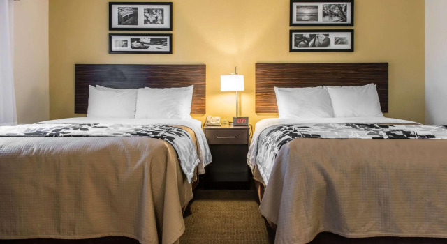 Четырёхместный люкс Sleep Inn & Suites Pittsburgh Airport