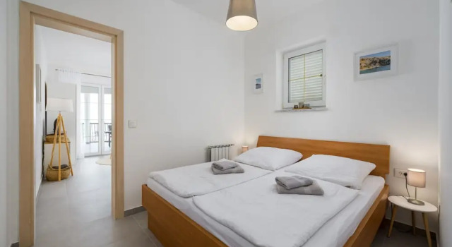 Cosy Apartment With Fenced Garden