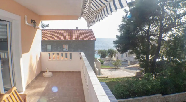 Апартаменты с 2 комнатами с балконом Apartments Plaža
