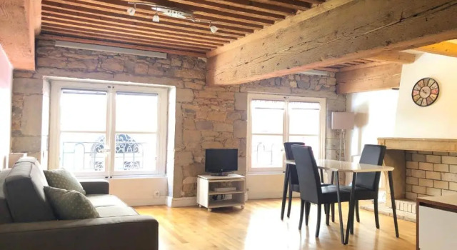 Coeur Vieux Lyon, Забронировать Апартаменты/квартира Отели Лиона с парковкой, рядом с Перраш, Парковка