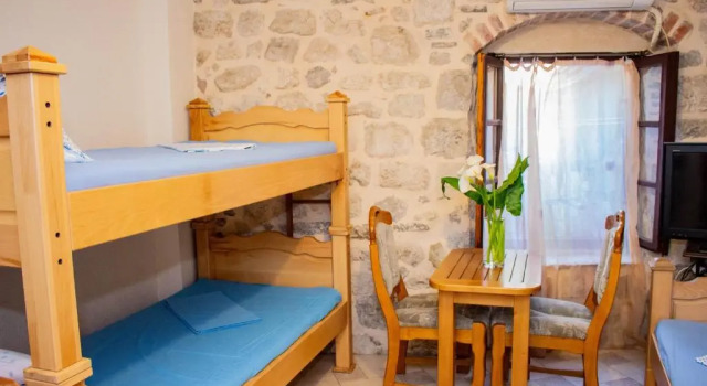 Guest House Šljuka, Забронировать Гостевой дом Гостевые дома Котора, рядом с Северные ворота, Гостевой дом