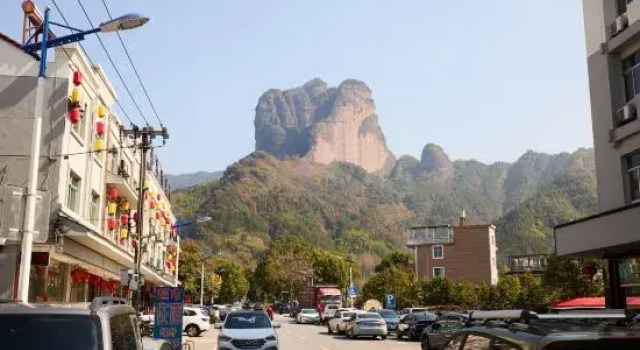 Chestnut Mountain Retreat, Забронировать Отель Цюйчжоу Чжэцзян