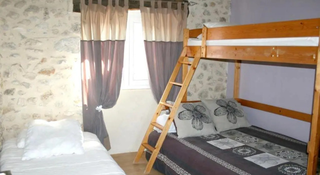 Holiday Home Rue du Vernet, Rezerwuj Hotel Saint-Victor-la-Coste Gard
