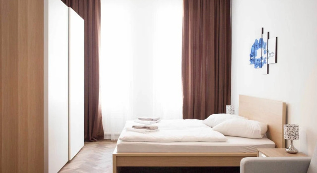 Angels home, Забронировать Отель Отели Праги 3 звезды, рядом с Театр Svanda, 3*