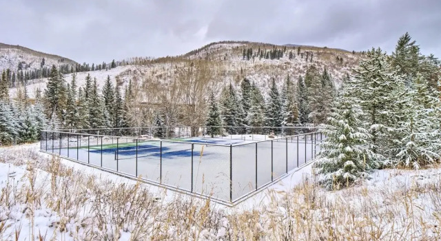 Апартаменты Charming Vail Condo w/ Patio & Mountain Views