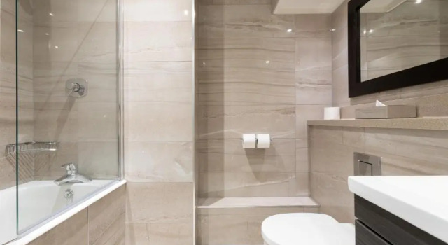 Трёхместный номер Standard Flannerys Hotel