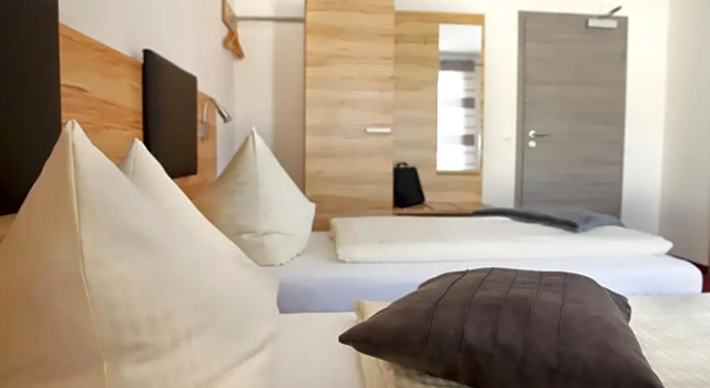 Gästehaus Lohauserhof, Varaa Hotelli Hotellit Baijeri pysäköinnillä, Pysäköinti
