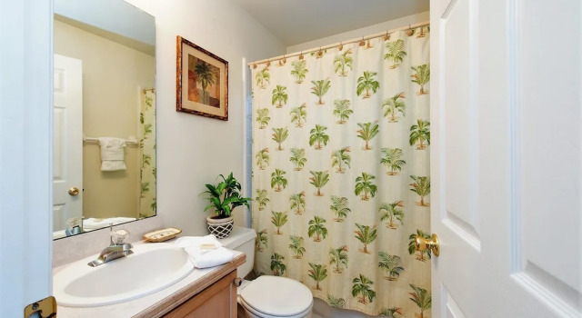 Коттедж Tropical Breeze House 3 Bedroom
