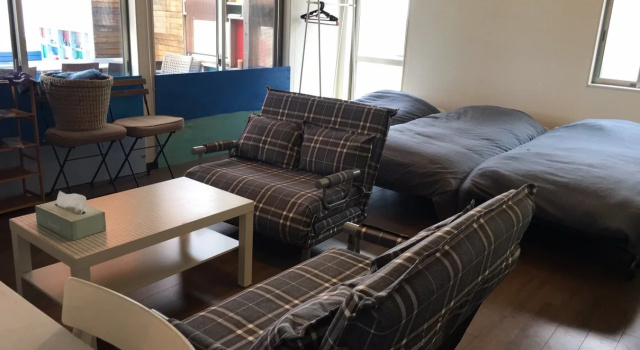 Namioto Biyori, Book Hotel Hoteller i Kyonan med parkering, Parkering