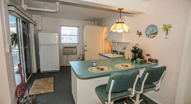 5211 Avenida Pescadora, Забронировать Отель Отели Fort Myers Area с бассейном, Бассейн