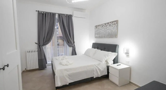 Best Chiaia 74 By Dimorra, Buchen Sie Hotel Chiaia Neapel