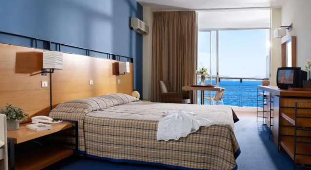 Standardní Dvoulůžkový s manželskou postelí pokoj s balkonem Spetses Hotel