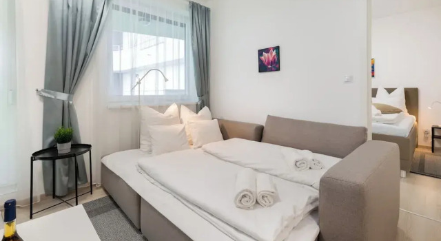 Апартаменты c 1 комнатой с видом на внутренний двор Budapest Downtown Residence LEO