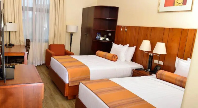 Standard Doppel Zimmer mit Balkon The HUB Hotel