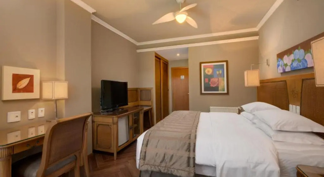 Трёхместный номер Superior Wish Serrano Resort