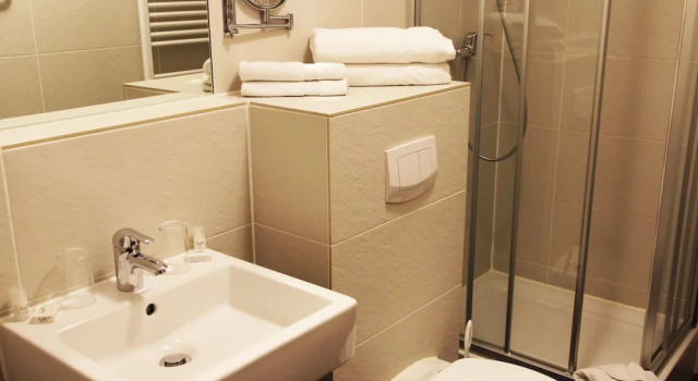 Camera Comfort Hotel Königer