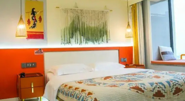 Люкс Premier Floral Hotel·Free Travel Beach Hotel (Evergrande Golden Beach Branch)