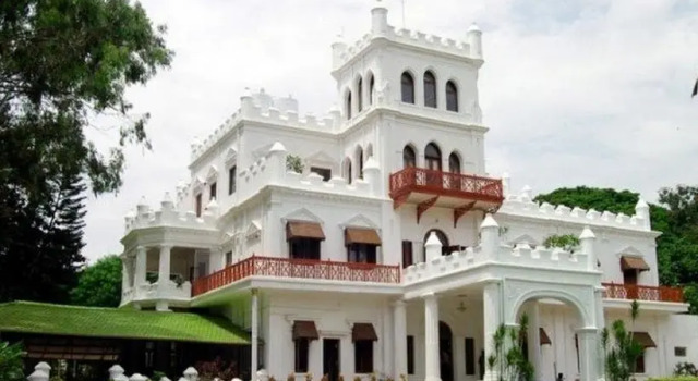 Номер Standard Отель Jayamahal Palace