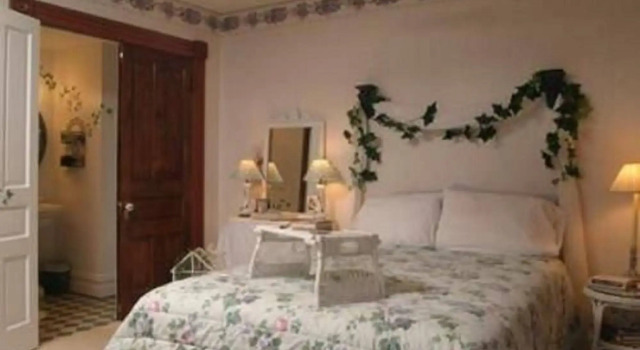Victorian Rose Garden, Book Hotel Algonquin Chicago Metropolitan Area