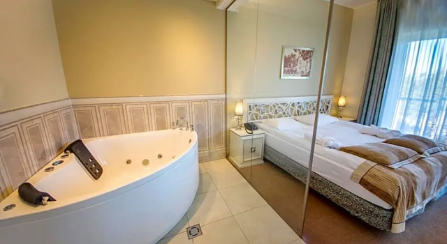 Двухместный полулюкс с видом на море Noorus SPA Hotel