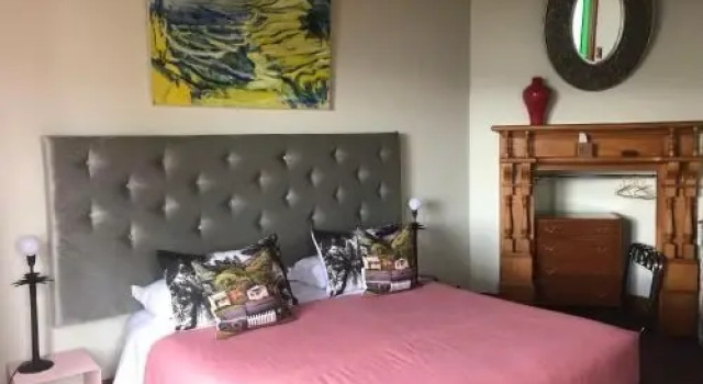 Karaka Bays, Book Hotel Wellington Auckland Region