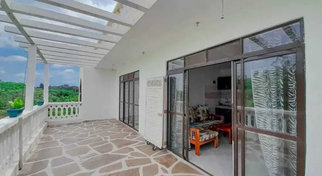 Апартаменты Silent Palms Villa