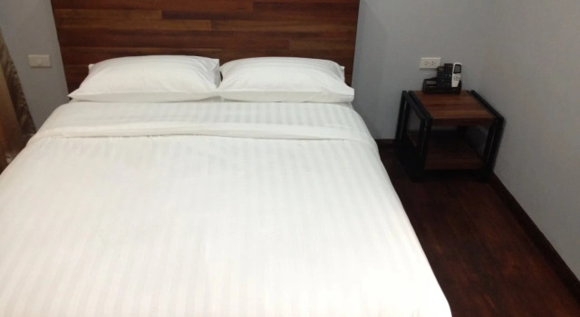 Hush Hub Hotel, Забронировать Отель  