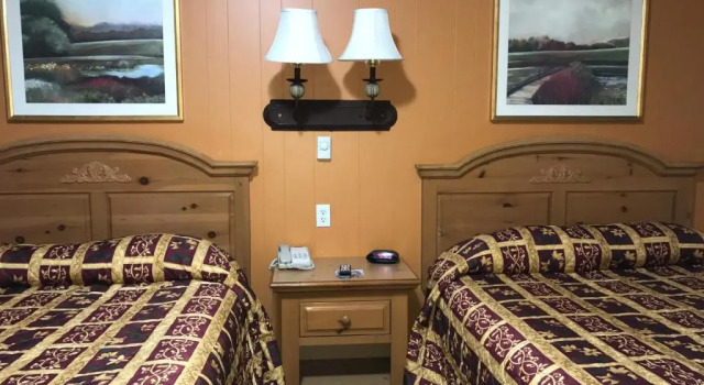 Четырёхместный номер Standard Chief Motel