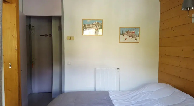 Studio in France With Ski Slope Access