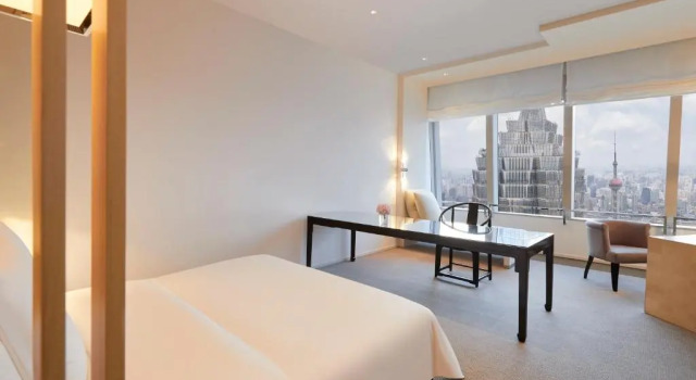 Двухместный номер Deluxe with Bund view Park Hyatt Shanghai