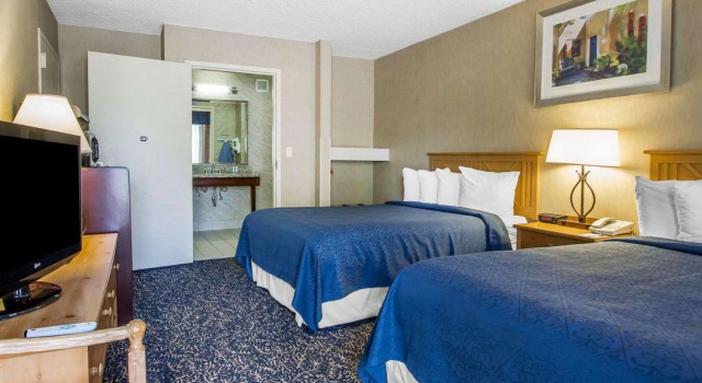 Standard- firedobbelt værelse Quality Inn Deming