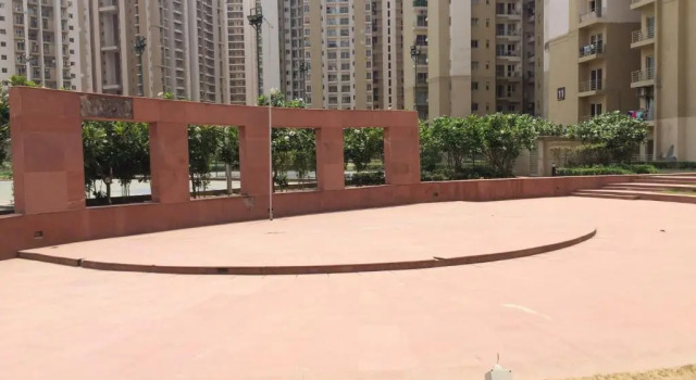 Номер Deluxe Studio Apartment with Green lawns